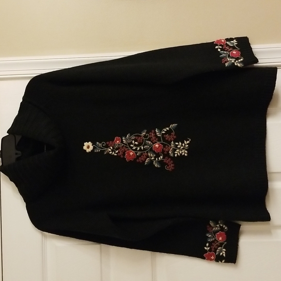 Coldwater Creek Sweaters - Women's Festive Holiday Sweater